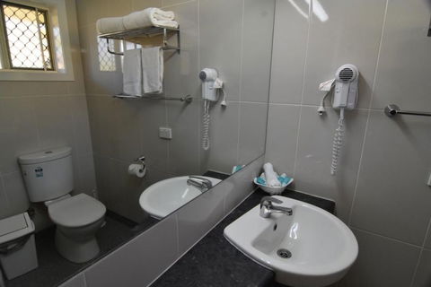 Billabong Motor Inn - Tourism TAS 25