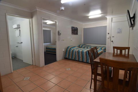 Billabong Motor Inn - Tourism TAS 7