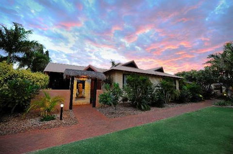 Bali Hai Resort & Spa - Hobart Tourism 0