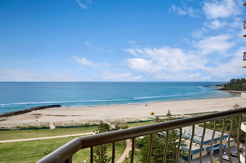 Beach House Seaside Resort - Hobart Tourism 4