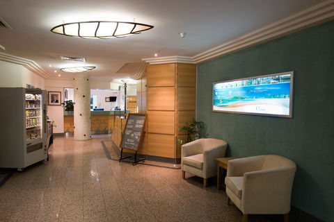 Beachcomber International Resort - Hobart Tourism 1