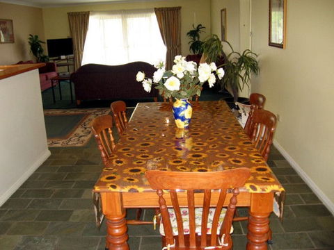 Beaches Serviced Apartments - Tourism TAS 0