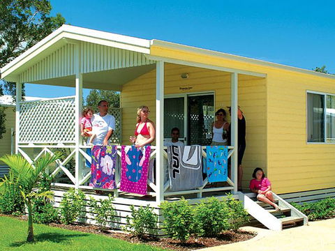 Beachfront Holiday Resort - Hobart Tourism 0