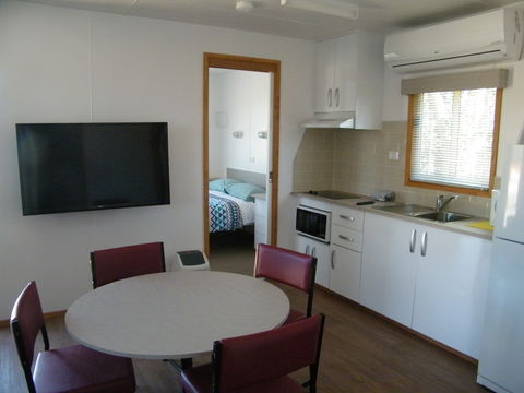 Bega Caravan Park - Hobart Tourism 2