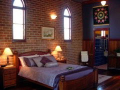 Bell Chapel B & B - Hobart Tourism 4