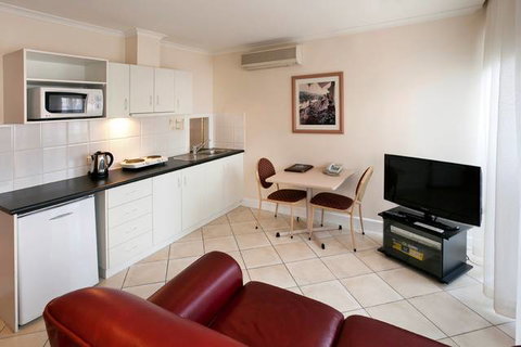 BEST WESTERN Ensenada Motor Inn & Suites - Tourism TAS 1