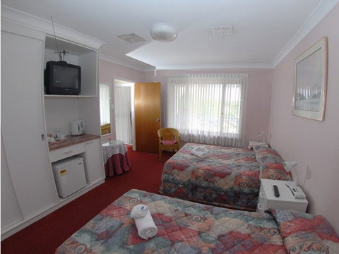 Blue & White Lodge - Tourism TAS 3