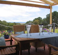Blue Grape Vineyard Accommodation - Tourism TAS