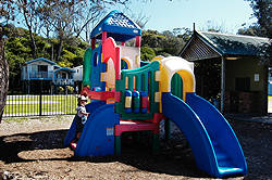 Blue Lagoon Beach Resort - Hobart Tourism 3
