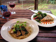 Blue Poles Cafe, Gallery & B&B - Tourism TAS 3