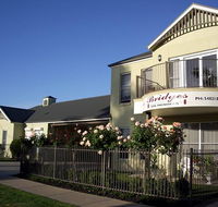 Bridges on Meninya Motel  Apartments - Hobart Tourism