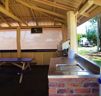 Burnett Heads Holiday Park - Tourism TAS
