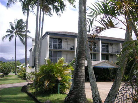Cairns Holiday Lodge - Hobart Tourism 0
