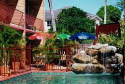 Cairns Holiday Lodge - Hobart Tourism 4