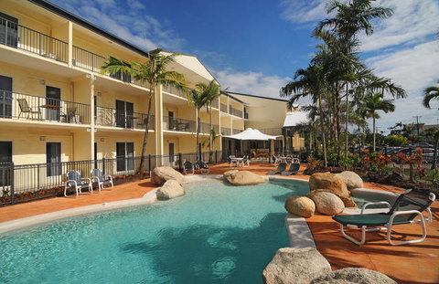 Cairns Queenslander Hotel & Apartments - Hobart Tourism 0