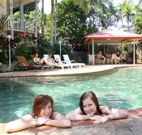 Cairns Reef Apartments  Motel - Hobart Tourism