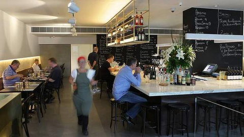 Cambridge Hotel Sydney - Tourism TAS 5