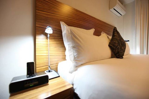 Cambridge Hotel Sydney - Tourism TAS 10