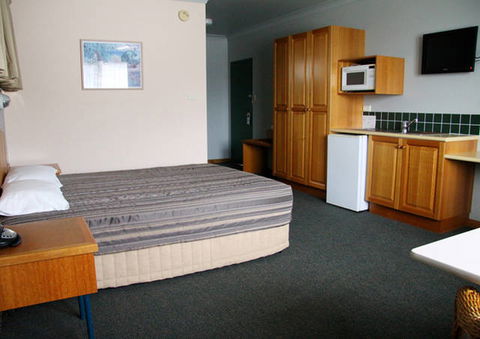 Cannon Park Motel - Hobart Tourism 5