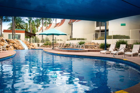 Capri Waters Country Club - Hobart Tourism 0