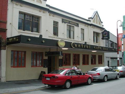 Central Cafe & Bar - Tourism TAS 1