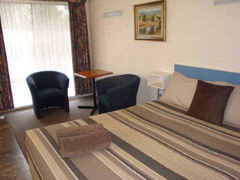 Central Highlands Motor Inn - Tourism TAS 1