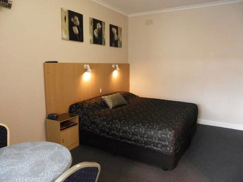 Clifton Motel - Hobart Tourism 3