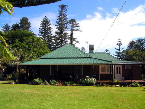Cobbys Of Crystal Pool Holiday Heritage Cottage - Tourism TAS 0