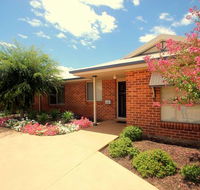 Colonial Court Villas Serviced Apartments - Hobart Tourism