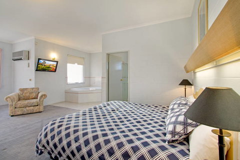 Comfort Inn & Suites King Avenue - Tourism TAS 5