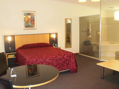 Comfort Inn Bel Eyre Perth - Tourism TAS 4