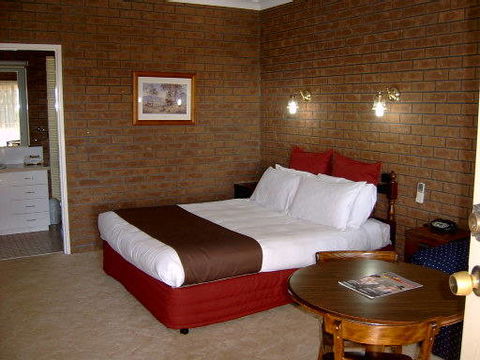 Commercial Golf Resort - Hobart Tourism 0
