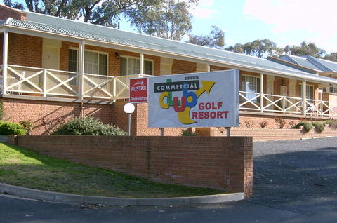 Commercial Golf Resort - Hobart Tourism 1