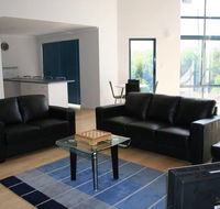 Cosy Corner Beach Cottages - Hobart Tourism
