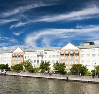 Crowne Plaza Newcastle - Hobart Tourism
