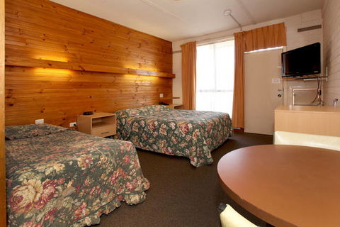 Dandenong Motel - Tourism TAS 3