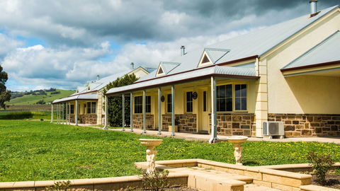Barossa Vineyard Cottages - Hobart Tourism 2
