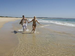 Blacksmiths Beachside Holiday Park - Tourism TAS 6