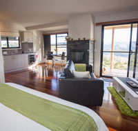 Blue Summit Cottages - Hobart Tourism