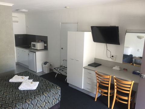 Bundaberg Spanish Motor Inn - Tourism TAS 4