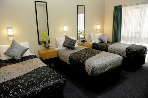 Comfort Inn May Park - Hobart Tourism 6