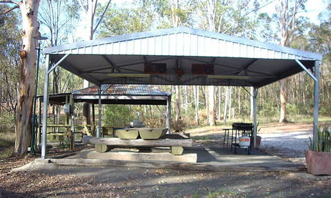 Barambah Bush Caravan & Camping Park - Hobart Tourism 6