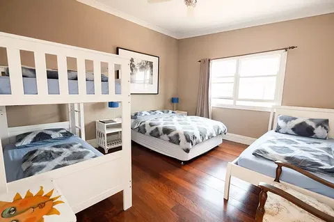 Belfry Guesthouse, Bellingen YHA - Hobart Tourism 3