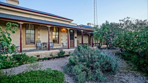 The Smelters Heritage Accommodation - Hobart Tourism 0