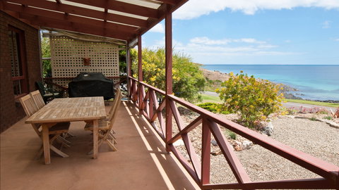 Kepals On The Coast - Hobart Tourism 0