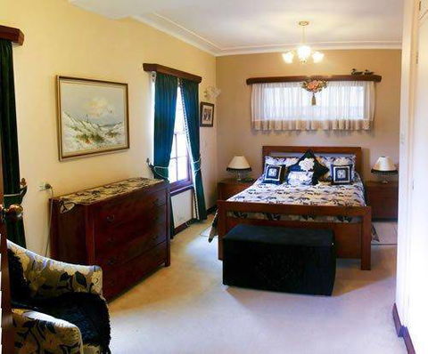 Hathaway Bed & Breakfast - Tourism TAS 4