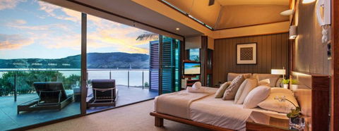 Luxury Holidays - Tourism TAS 1
