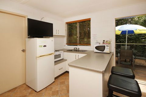 Mapleton Cabins & Caravan Park - Tourism TAS 3