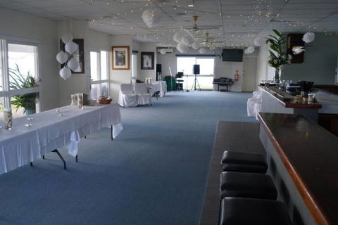 Whitsunday Marine Club - Hobart Tourism 1