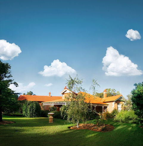 Forgandenny House Bed And Breakfast - Hobart Tourism 6